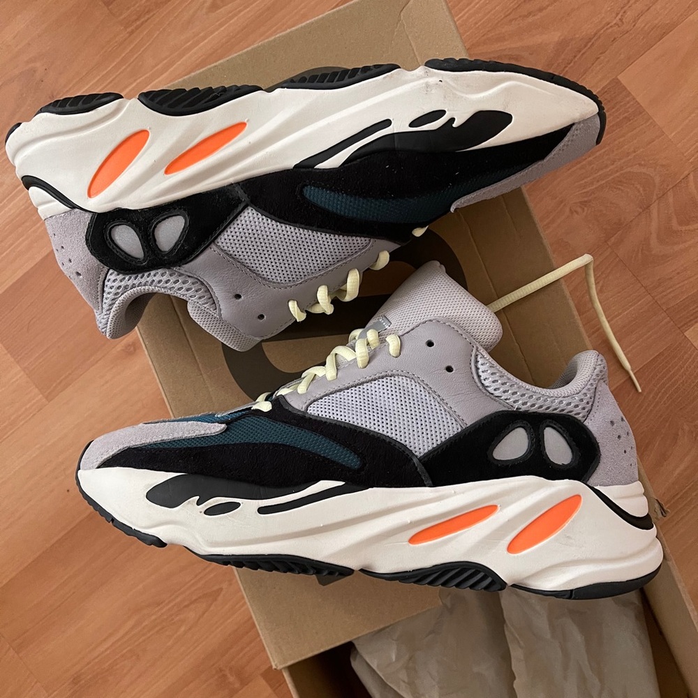Yeezy 700 Waverunners